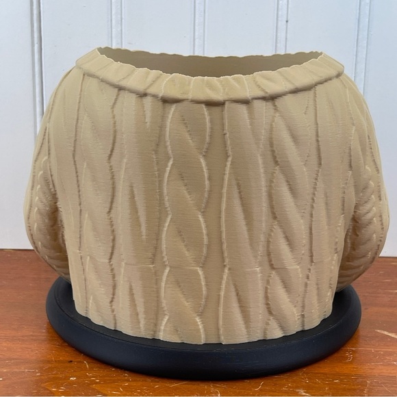 Wool Sweater Indoor Planter Pot, Cable Knit Flower Pot - Picture 7 of 12